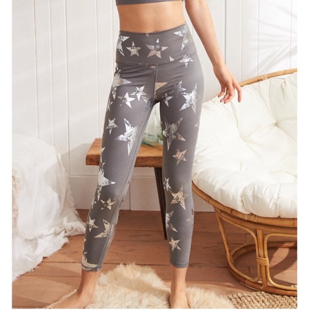 Arie Play Grey Silver Star Leggings